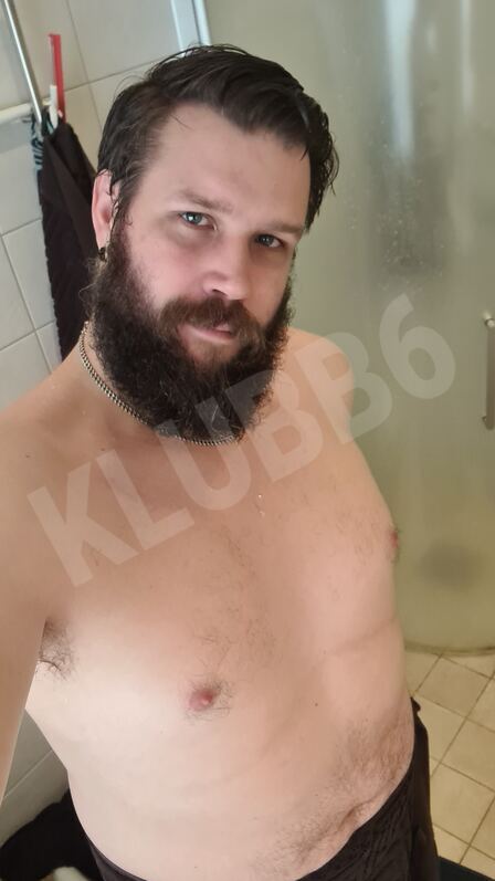 Dorana3839685