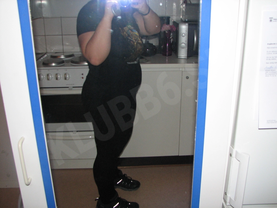 EroticBabe3820494