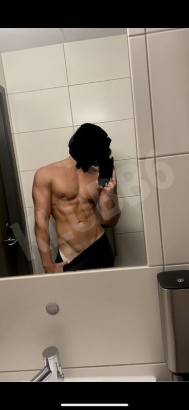 Alexxanderr4126518