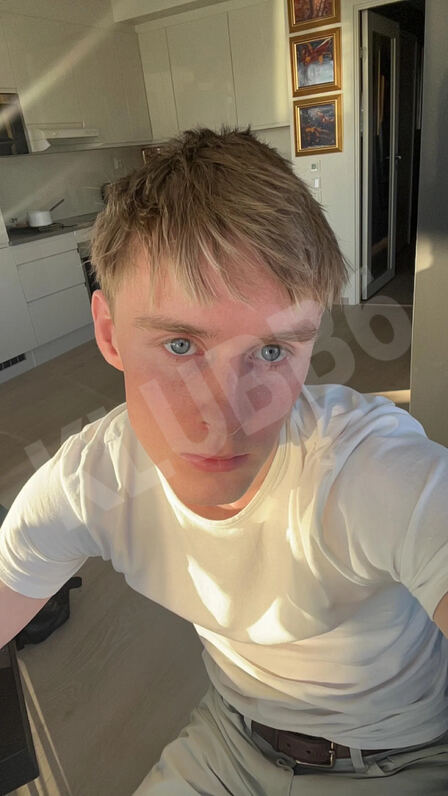 Linus045928832