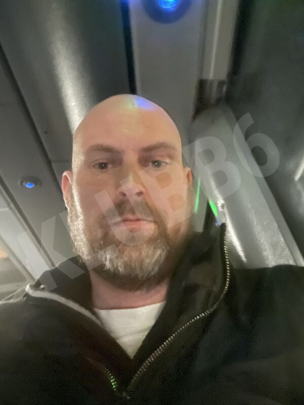 MrT845972408