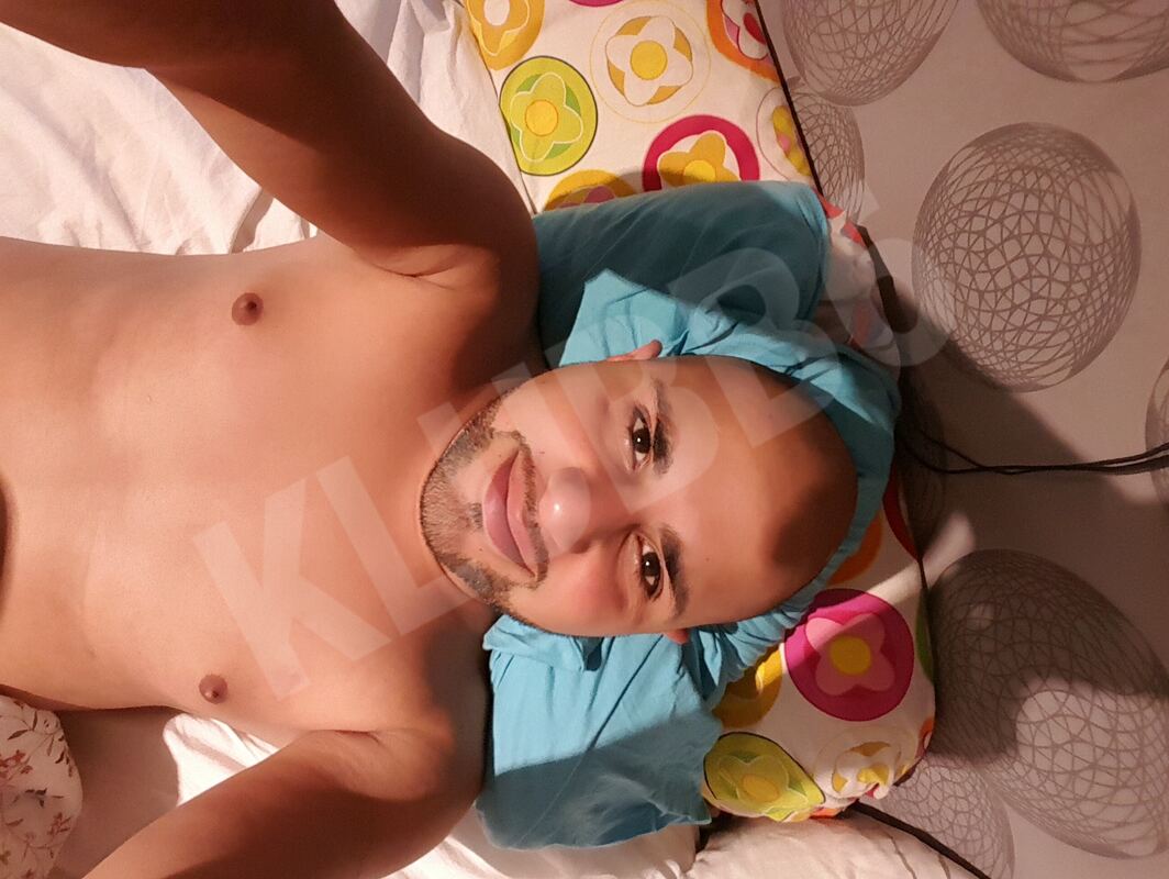 Yp3897948