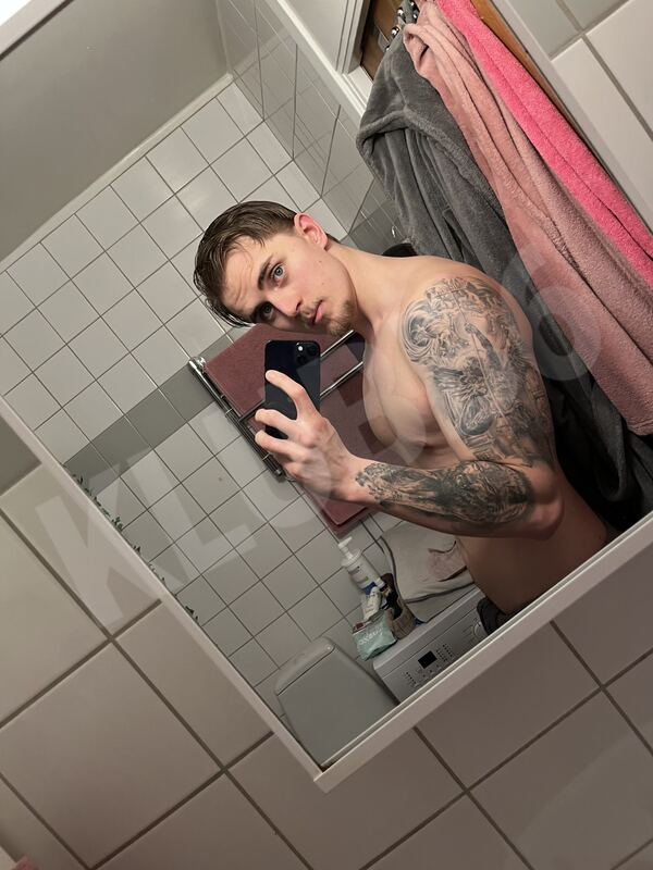 BigDick015995214