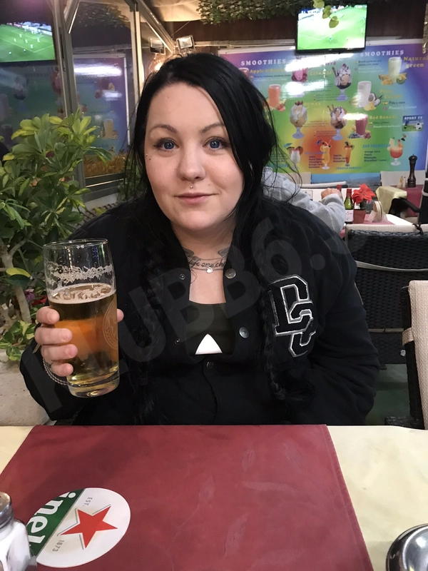 Fosterskadad33943229