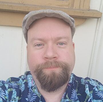 Daniel R