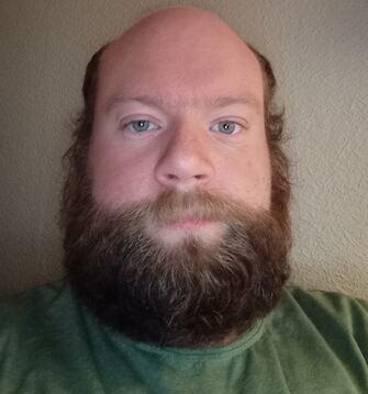 Daniel R