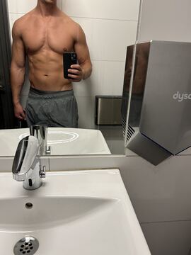 Dan F