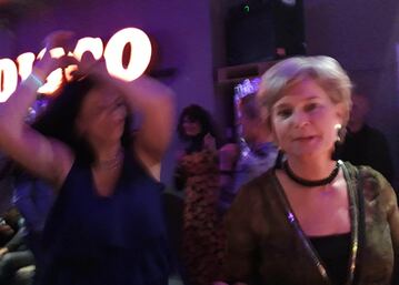 Naugthycouple