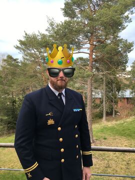 LongBikerOfficer